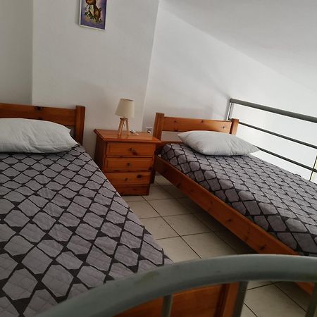Apartments 4 You Paliouri Bilik gambar