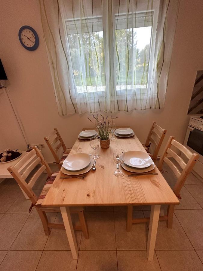 Apartments 4 You Paliouri Luaran gambar