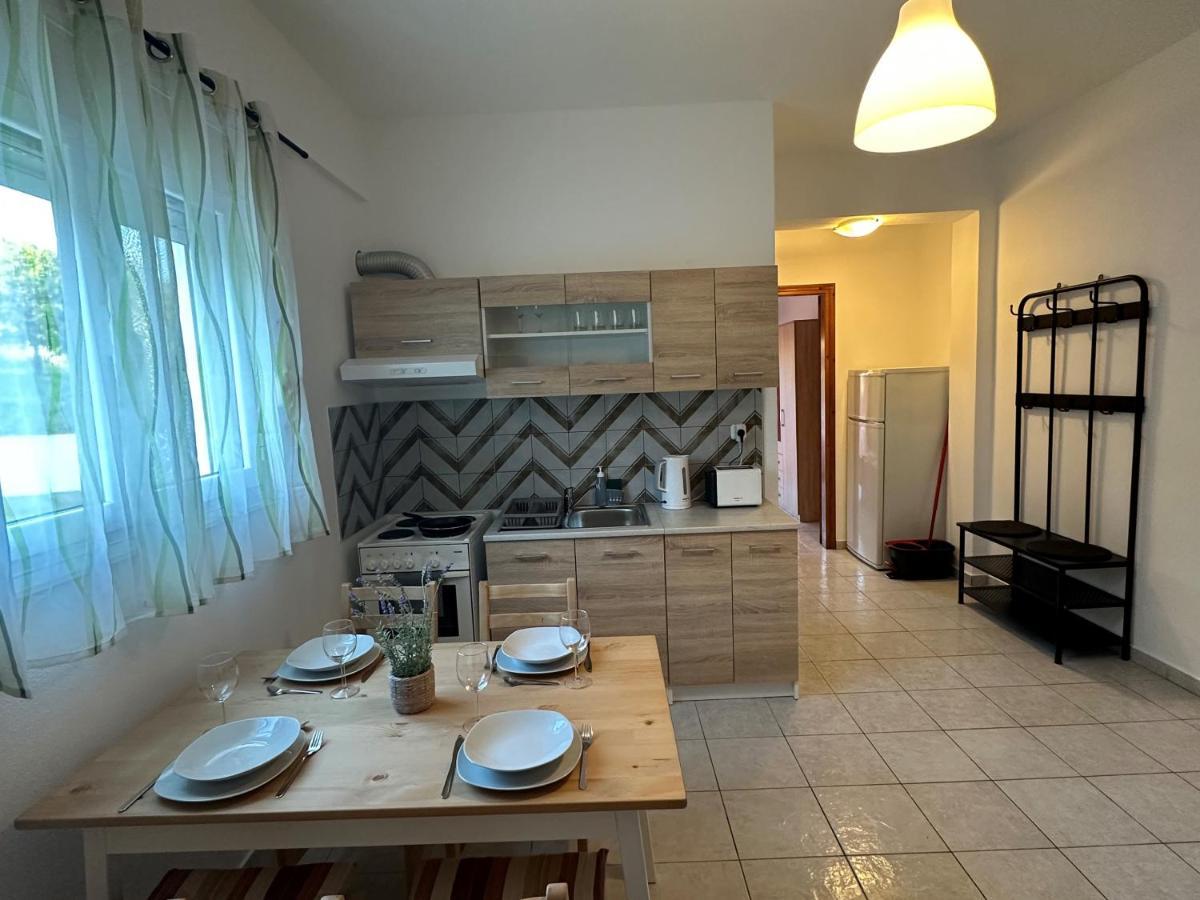 Apartments 4 You Paliouri Luaran gambar