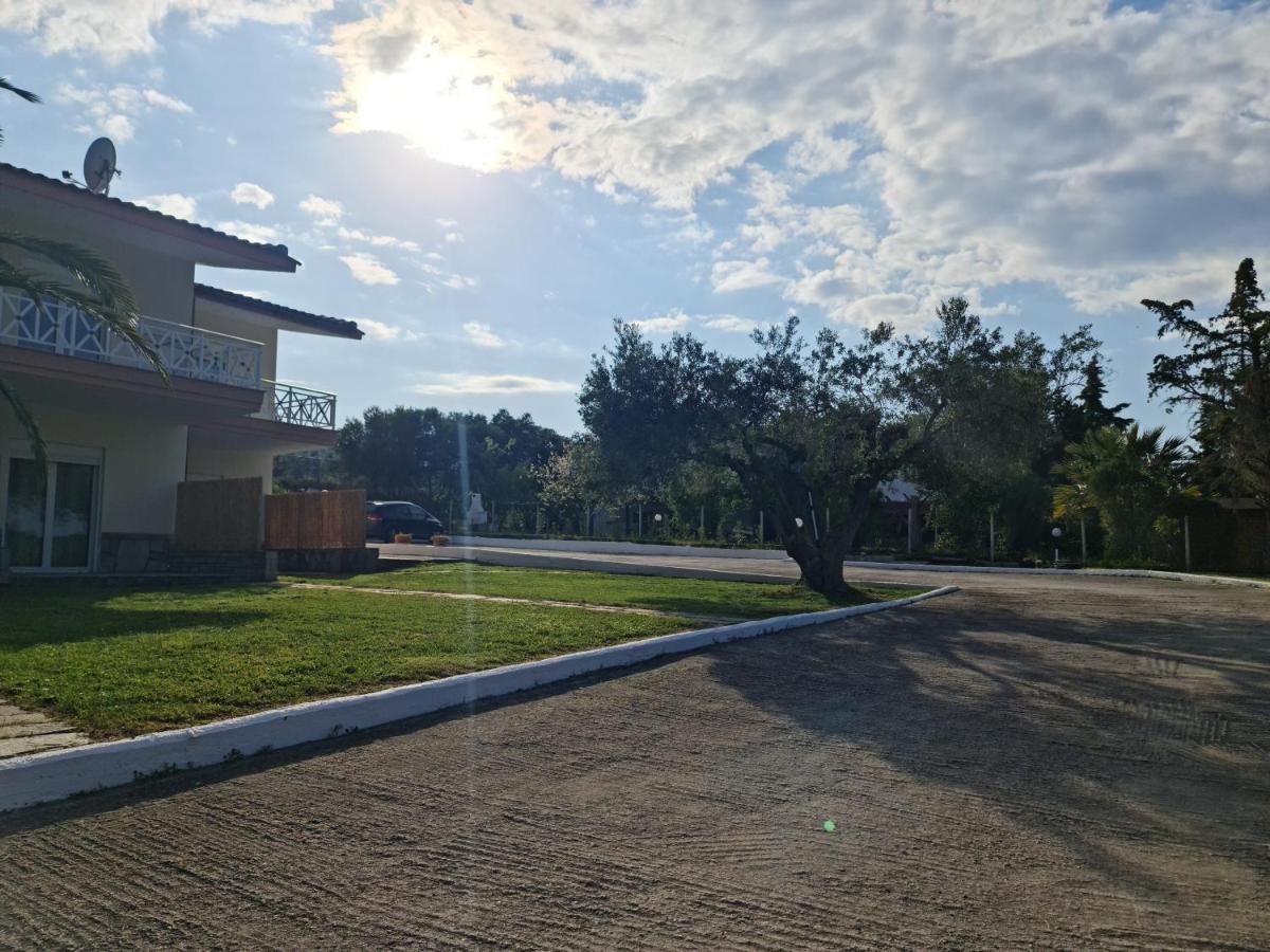 Apartments 4 You Paliouri Luaran gambar