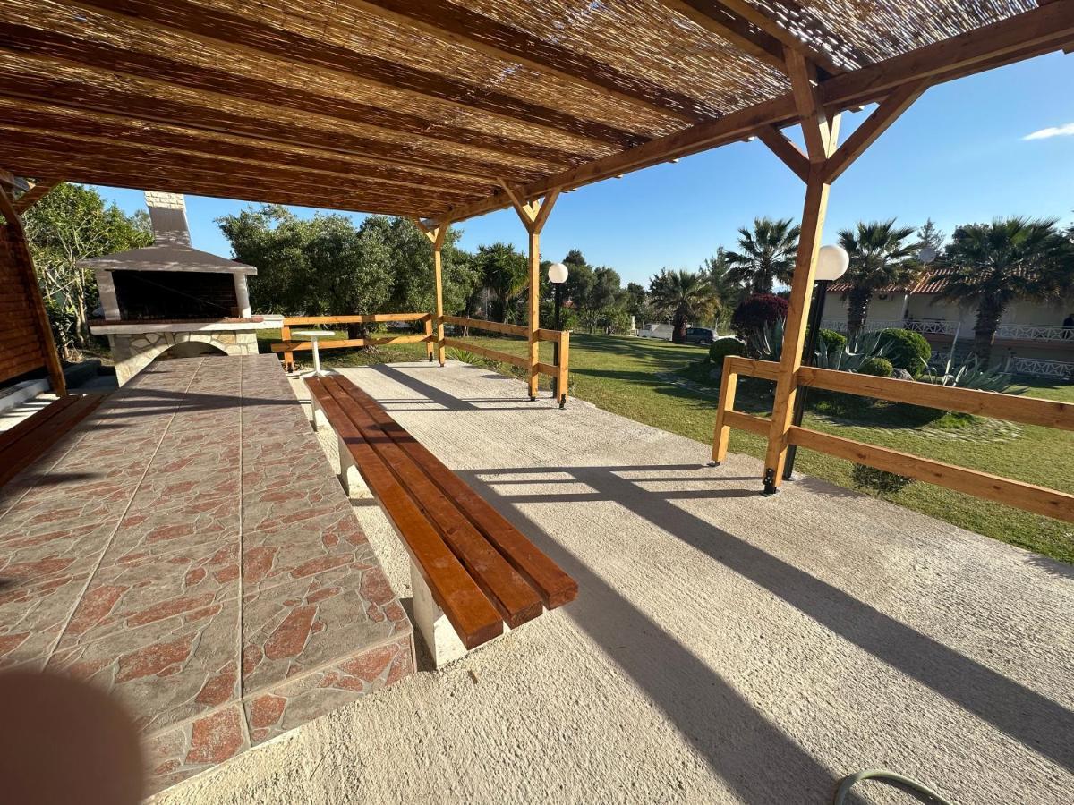 Apartments 4 You Paliouri Luaran gambar